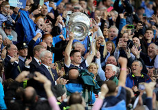Stephen Cluxton lifts The Sam Maguire 1/10/2016