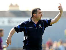 Seamus McEnaney encourages his team to score one more point 11/4/2010
