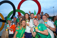 Annalise Murphy celebrate's with her family at her medal ceremony 16/8/2016