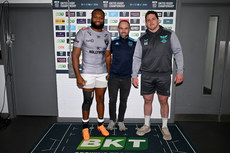 Lukhanyo Am, Mike Adamson and Ryan Elias at the coin toss 26/4/2024