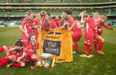 Shelbourne Ladies celebrate winning The Continental Tyres Women's Senior Cup 6/11/2016