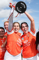 Leanne Donnelly and Ciarrai Devlin lift the cup 13/4/2024