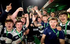Sligo celebrate with the trophy 13/3/2024