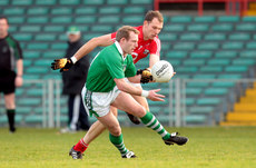 Stephen Kelly is tackled by Alan O'Connor 16/1/2011
