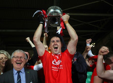 Darragh O'Donovan lifts the John Daly Cup 27/10/2024