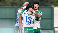 Ignacio Mendy celebrates scoring a try with teammates 12/10/2024