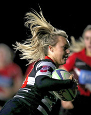 Aoife Dalton scores a try 16/11/2024