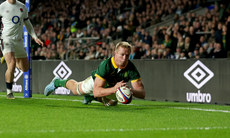 Pieter-Steph du Toit scores a try 16/11/2024