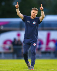 Damien Duff salutes supporters at the end of the game 13/6/2024