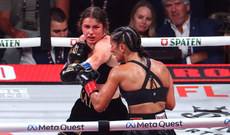 Katie Taylor lands a punch on Amanda Serrano 15/11/2024