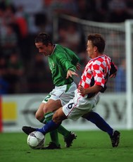 Gary Kelly and Dario Simic 15/8/2001