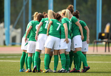 Ireland team huddle 11/7/2013