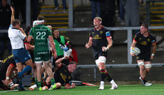 Kieran Treadwell celebrates after Nick Timoney scores his sides fifth try 12/10/2024