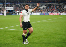 Caleb Clarke waves to supporters after the game 16/11/2024