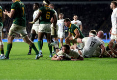 Ben Earl scores a try that was later disallowed16/11/2024