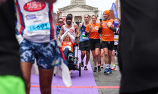 Colin Farrell and Emma Fogarty approach the finish line 27/10/2024