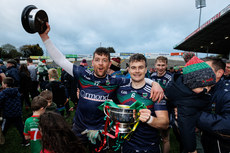 Aidan McGrath and Mossy McGrath celebrate with the cup 20/10/2024 