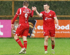 Eamon Fyfe (right) celebrates after they score to make it 1-1 27/10/2024