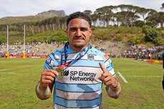 Sione Tuipulotu is presented with the BKT URC player of the match award 26/10/2024