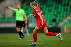 Kate Mooney celebrates after scoring the first goal 20/10/2024 