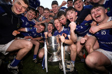 Thomastown celebrate with the trophy 27/10/2024