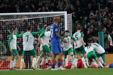 Ireland' players celebrate Caoimhin Kelleher saving a penalty  14/11/2024