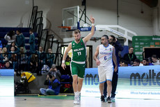 Sean Flood celebrates scoring three points 21/11/2024