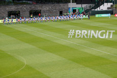 Italy and Japan make their way out to the pitch 22/8/2017