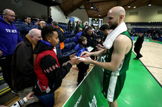 Paul Dick signs autographs after the game 21/11/2024