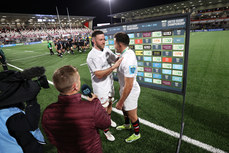 Alan O’Connor presents Jacob Stockdale with the BKT United Rugby Championship Player of the Match award 18/10/2024