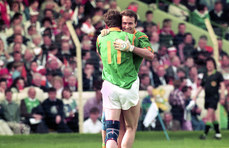 Colm O'Rourke and Bernard Flynn celebrate 1/5/1994