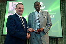 Deora Marsh receives his award as he is inducted in to the Basketball Ireland Hall of Fame 18/5/2024