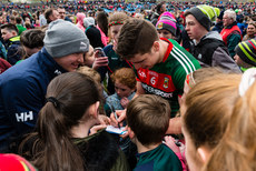 Lee Keegan signs autographs after the game 2/4/2017