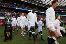 Maro Itoje and Alex Mitchell make their way on to the pitch ahead of the game 10/2/2024