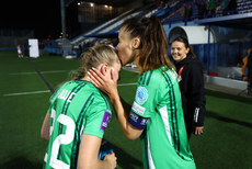 Casey Howe celebrates with Laura Rafferty 25/10/2024