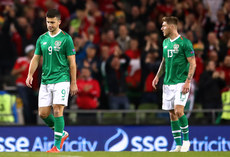 Shane Long and Jeff Hendrick dejected 16/10/2018