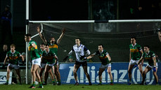 The Kerry team fill the goal in the final minutes of the game 18/3/2023