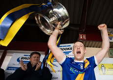 Ian Hanrahan celebrates with the Tom Callanan cup 10/11/2024