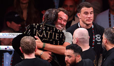 Katie Taylor celebrates victory with her promoter Eddie Hearn 15/11/2024