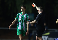 Paul Murphy is shown a red card by Declan Toland 28/10/2024