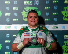 Thomas Gallo with the BKT URC player of the match award 19/10/2024