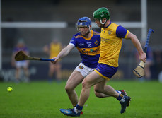 Mark Hennessy challenges Conor McHugh for ground ball 17/11/2024