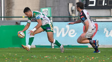 Ignacio Mendy scores a try 12/10/2024