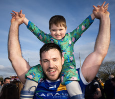 Tom Hoban celebrates with son Jamie 10/11/2024