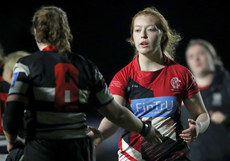 Fae Perry shakes hands with Kara Mulcahy after the game 16/11/2024