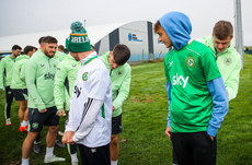 Andy Moran and Evan Ferguson sign autographs for fans 13/11/2024